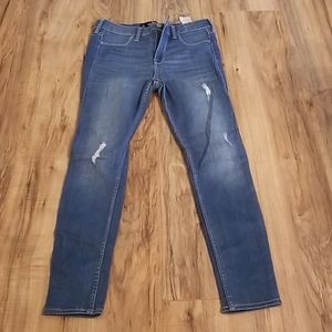 Like new! Hollister High-Rise Jean Leggings